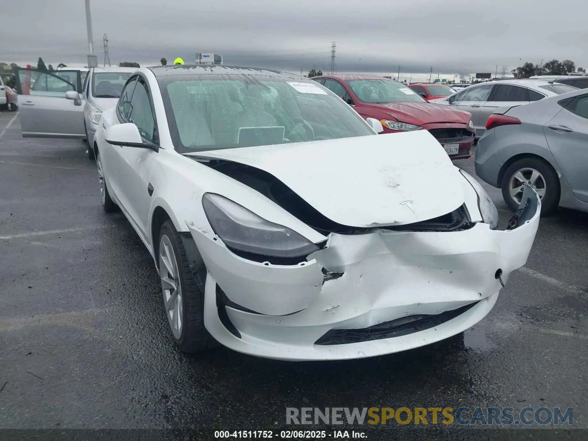 1 Photograph of a damaged car 5YJ3E1EA1NF134224 TESLA MODEL 3 2022