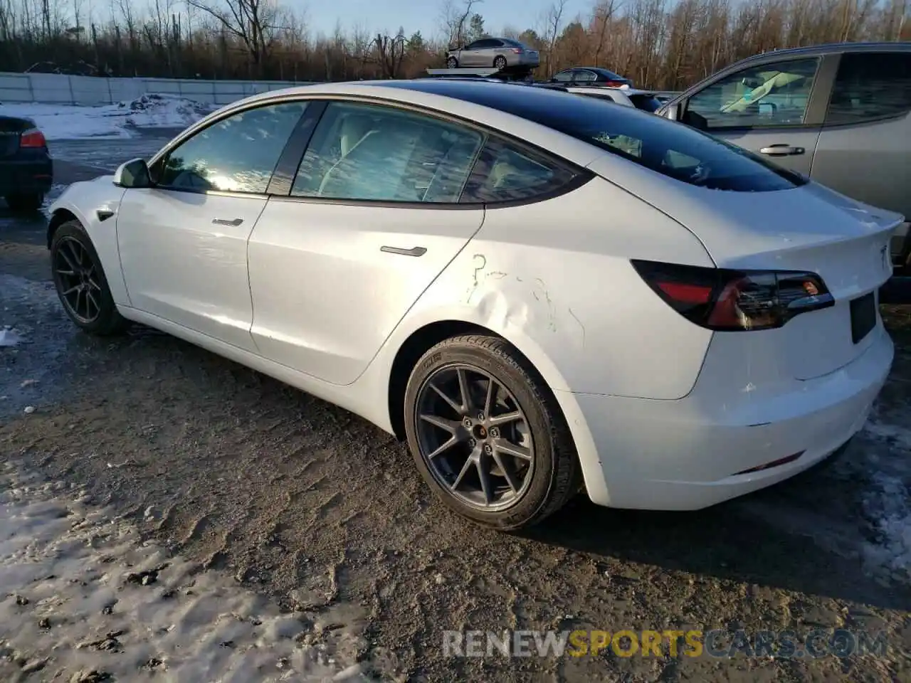 2 Photograph of a damaged car 5YJ3E1EA1NF153405 TESLA MODEL 3 2022