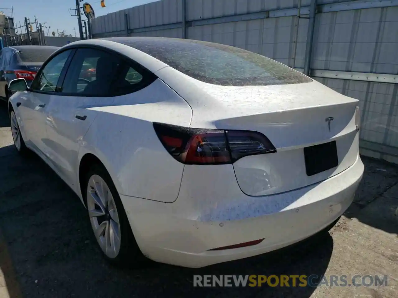 3 Photograph of a damaged car 5YJ3E1EA1NF175212 TESLA MODEL 3 2022