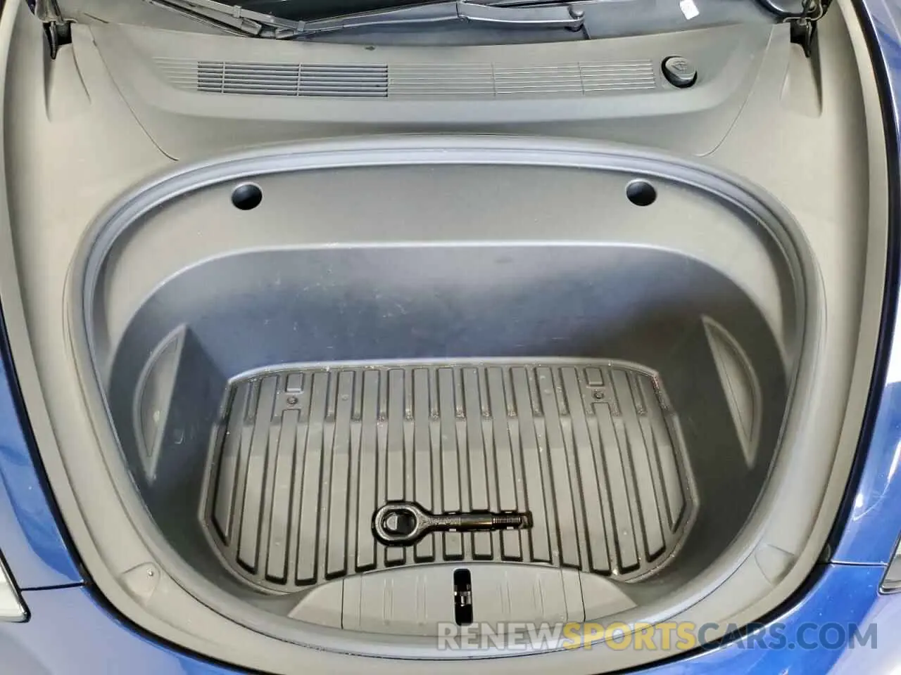 11 Photograph of a damaged car 5YJ3E1EA1NF185917 TESLA MODEL 3 2022