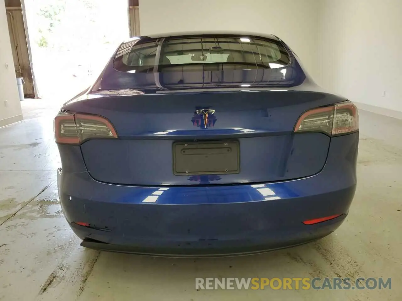 6 Photograph of a damaged car 5YJ3E1EA1NF185917 TESLA MODEL 3 2022