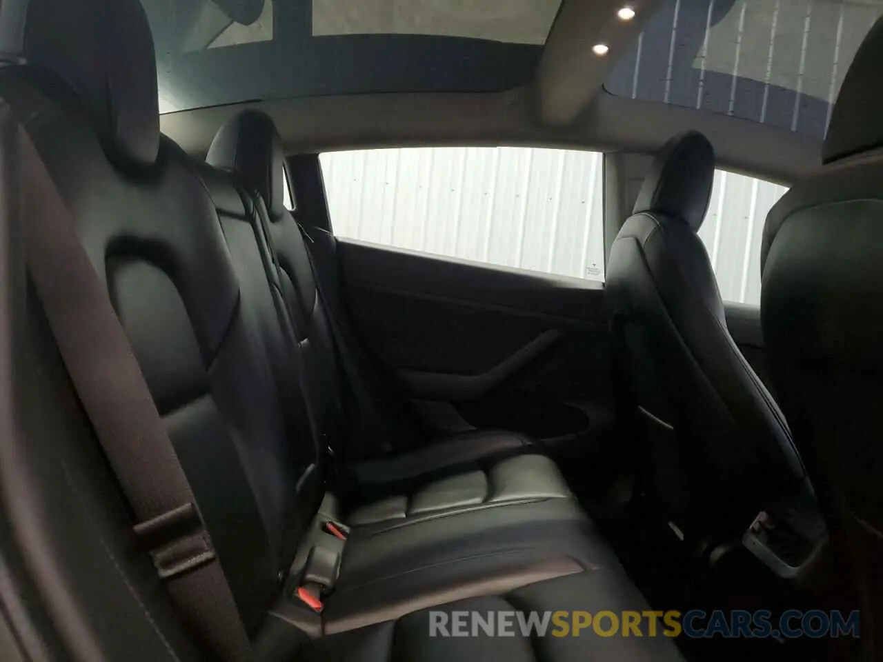 10 Photograph of a damaged car 5YJ3E1EA1NF188851 TESLA MODEL 3 2022