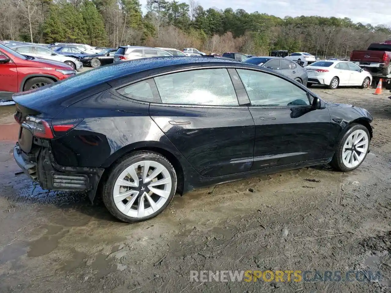 3 Photograph of a damaged car 5YJ3E1EA1NF286570 TESLA MODEL 3 2022