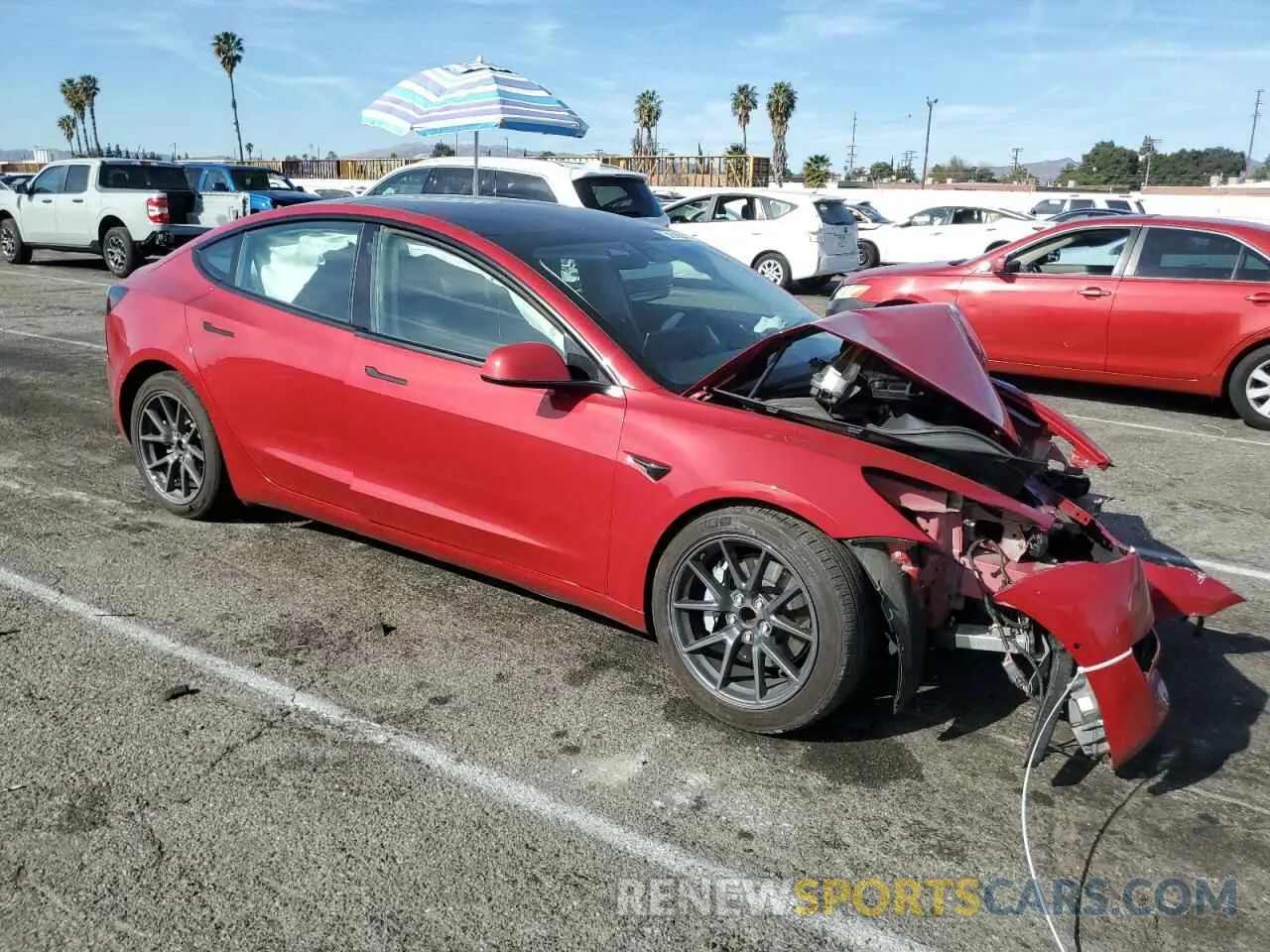 4 Photograph of a damaged car 5YJ3E1EA1NF287623 TESLA MODEL 3 2022