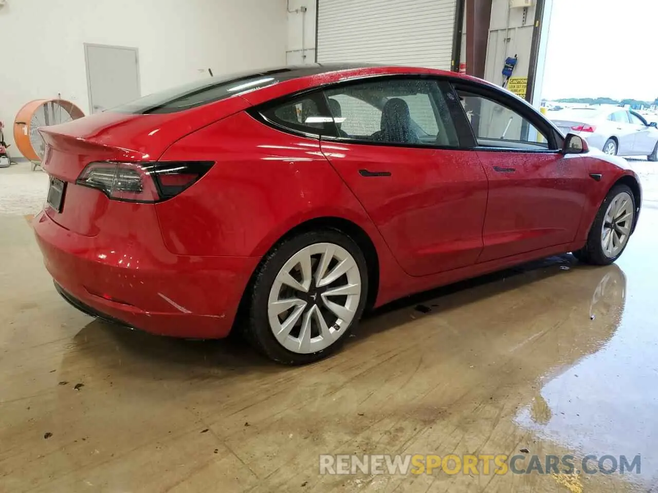 3 Photograph of a damaged car 5YJ3E1EA1NF289162 TESLA MODEL 3 2022