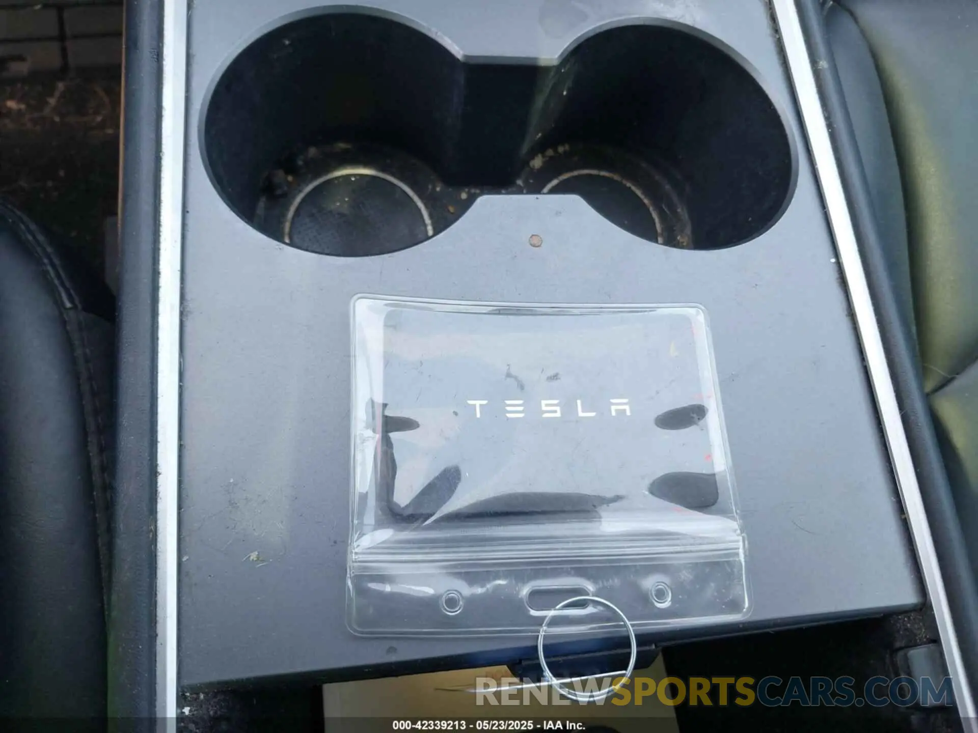 11 Photograph of a damaged car 5YJ3E1EA1NF291266 TESLA MODEL 3 2022