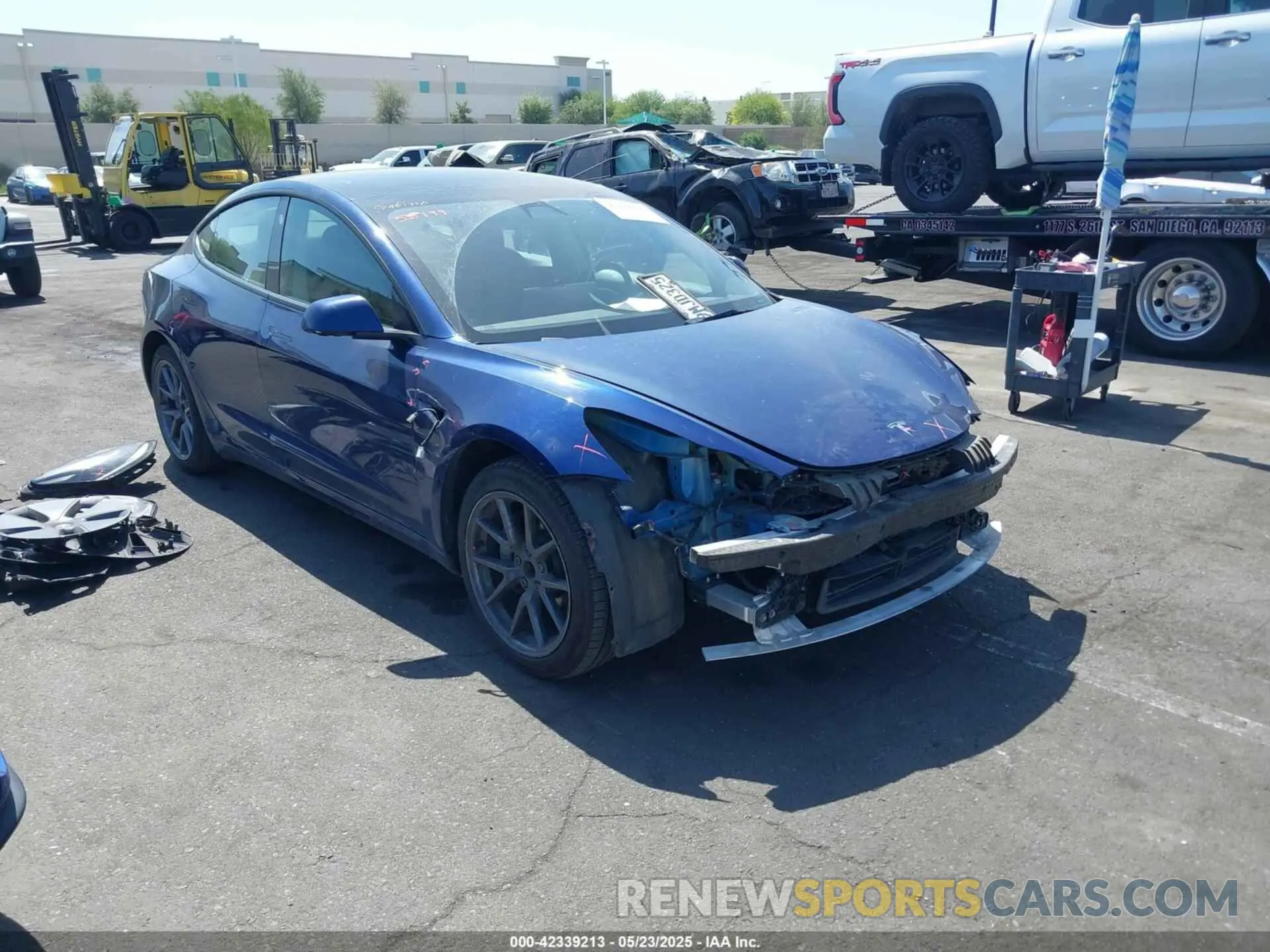 14 Photograph of a damaged car 5YJ3E1EA1NF291266 TESLA MODEL 3 2022