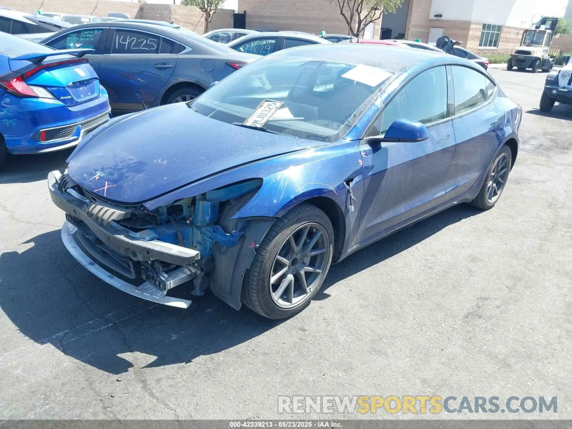 2 Photograph of a damaged car 5YJ3E1EA1NF291266 TESLA MODEL 3 2022