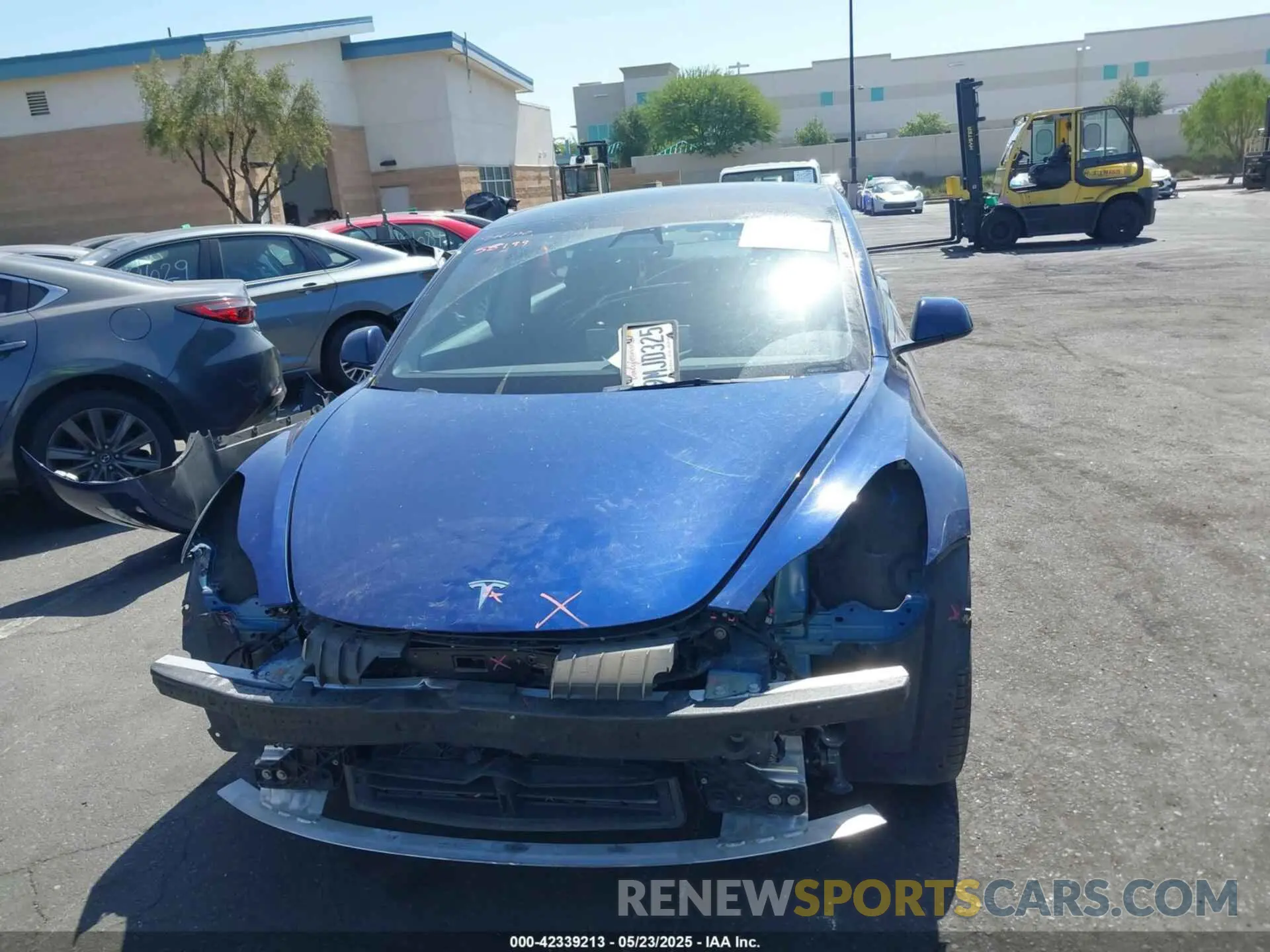 6 Photograph of a damaged car 5YJ3E1EA1NF291266 TESLA MODEL 3 2022