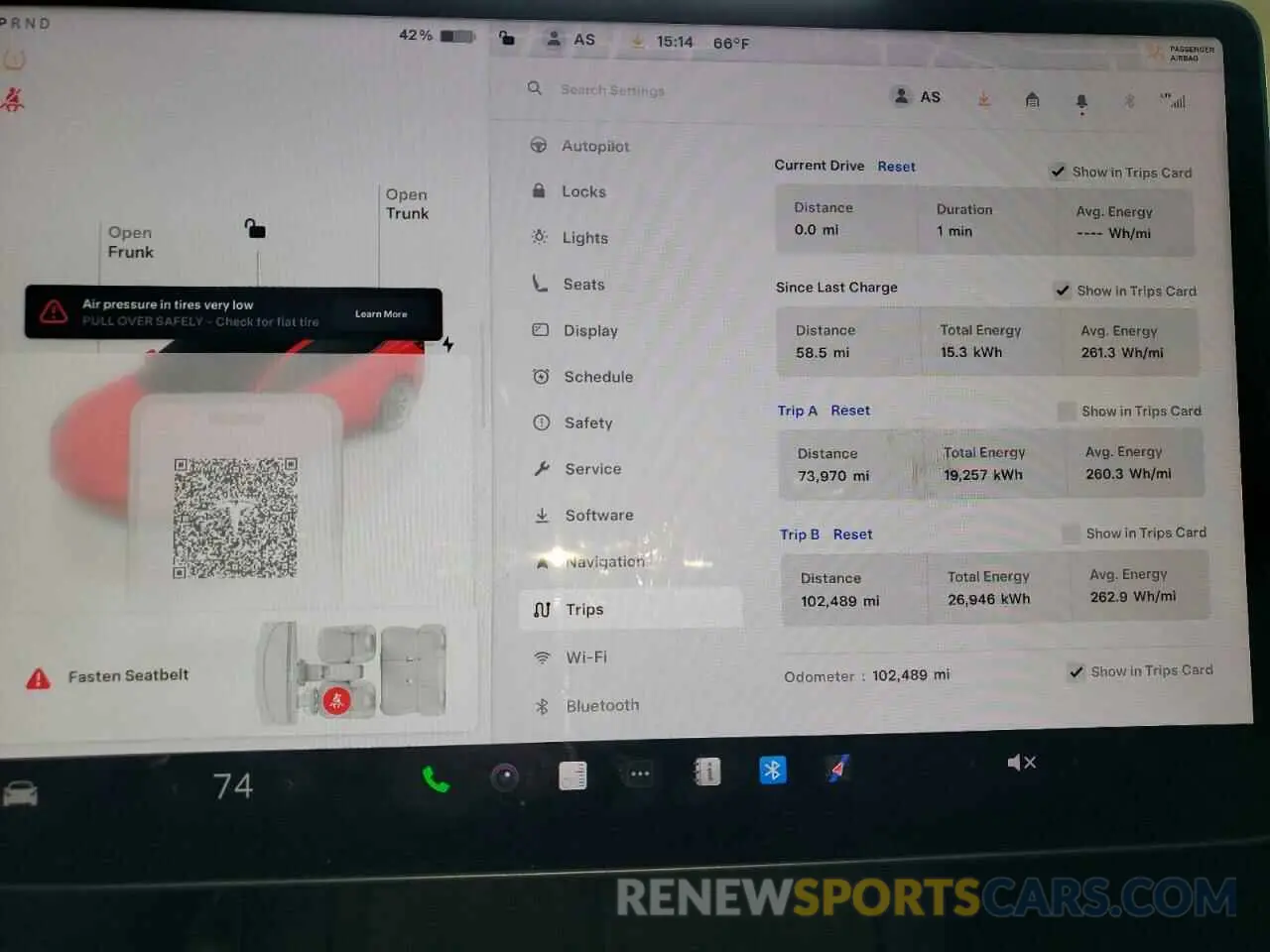 9 Photograph of a damaged car 5YJ3E1EA1NF303965 TESLA MODEL 3 2022