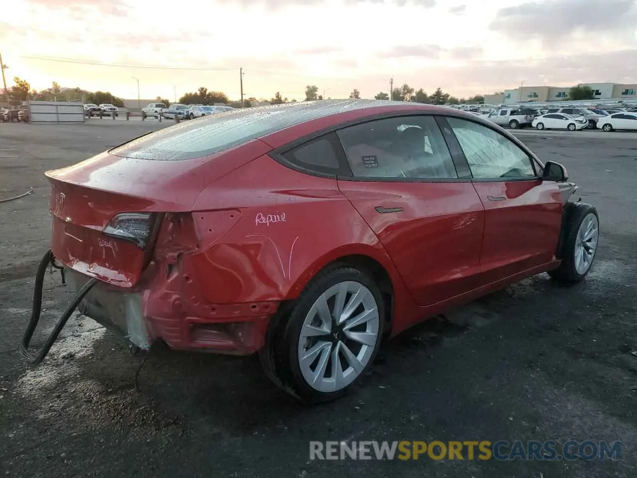 3 Photograph of a damaged car 5YJ3E1EA1NF304128 TESLA MODEL 3 2022