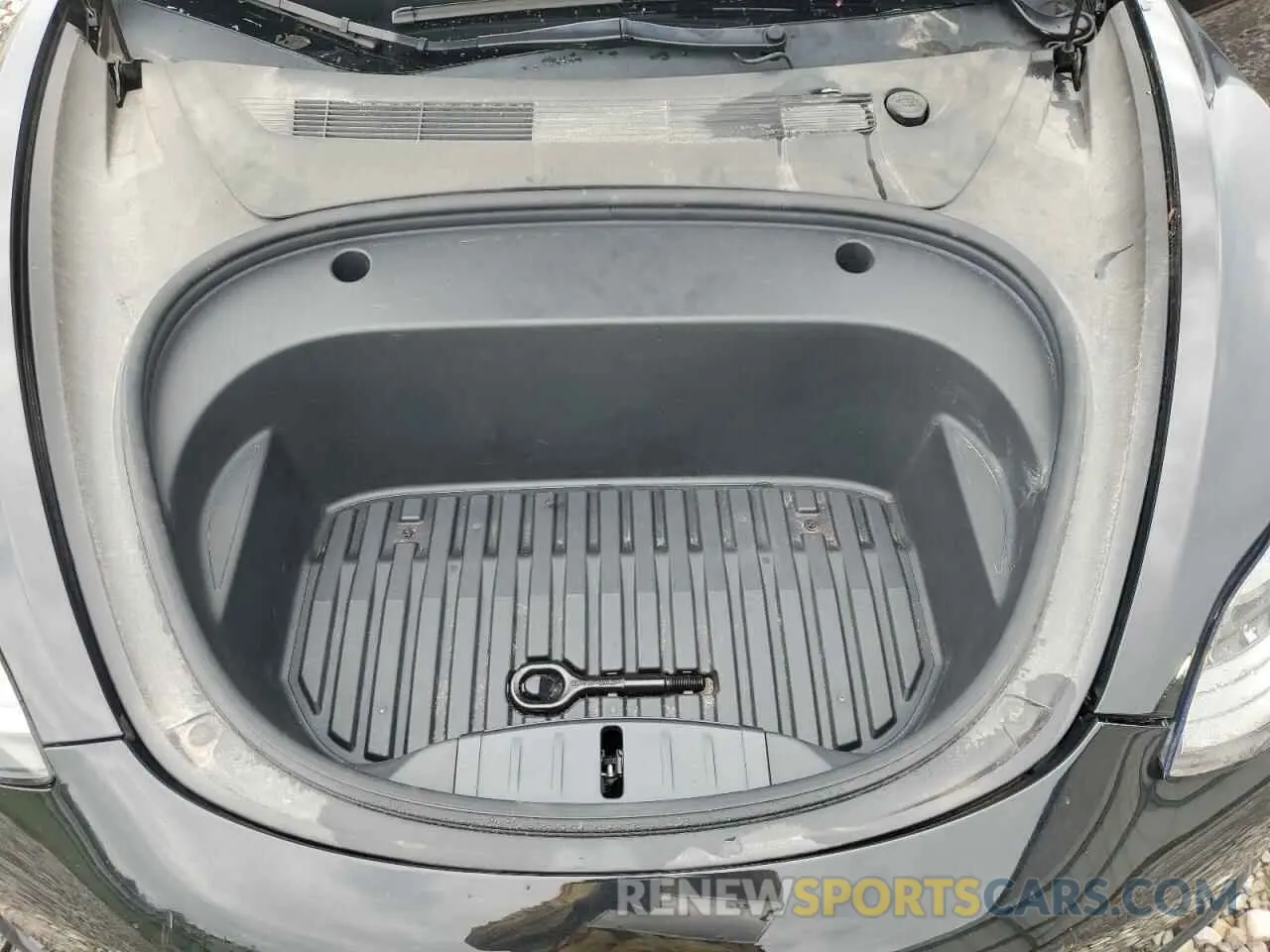 11 Photograph of a damaged car 5YJ3E1EA1NF304534 TESLA MODEL 3 2022