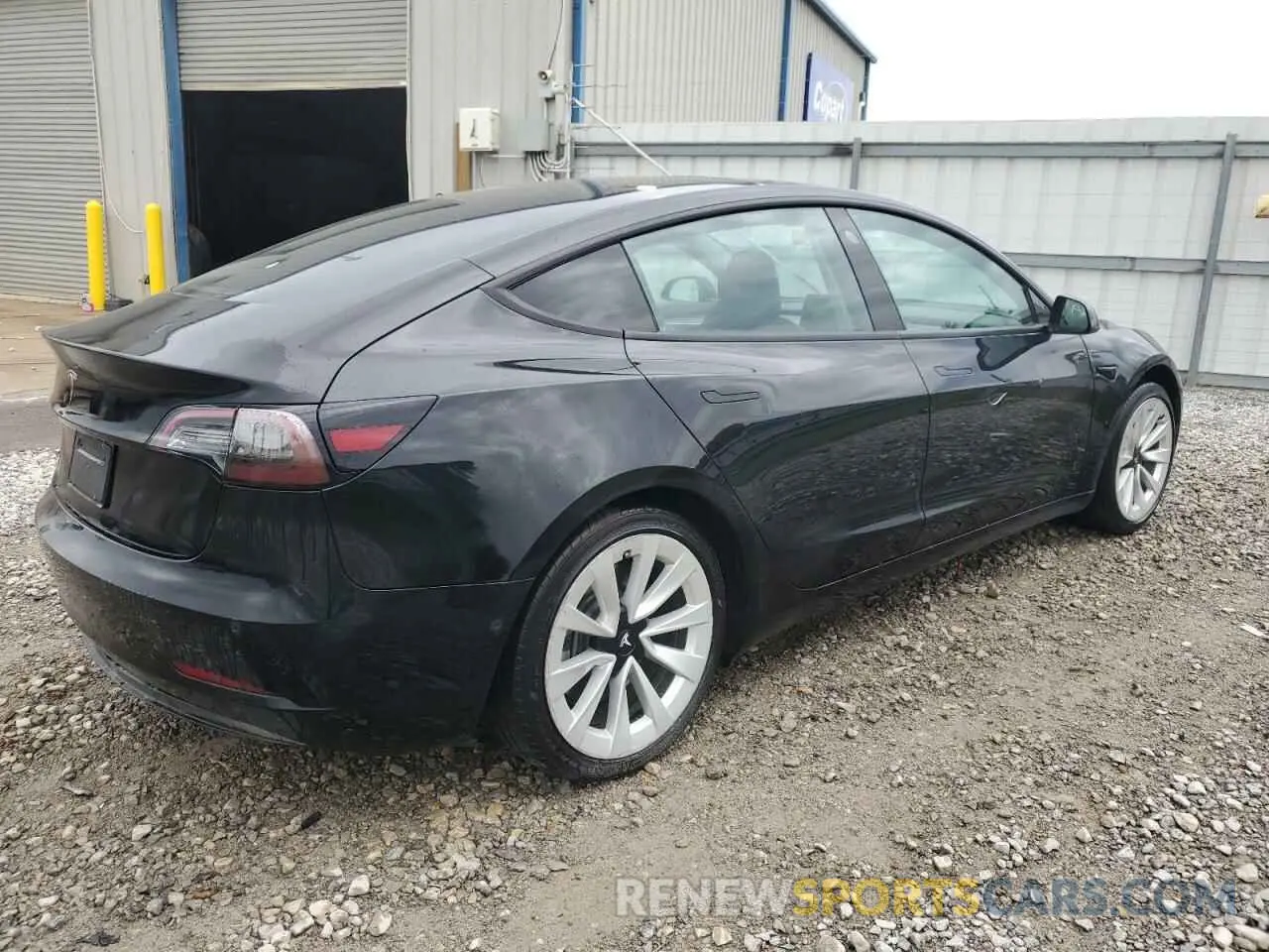 3 Photograph of a damaged car 5YJ3E1EA1NF304534 TESLA MODEL 3 2022