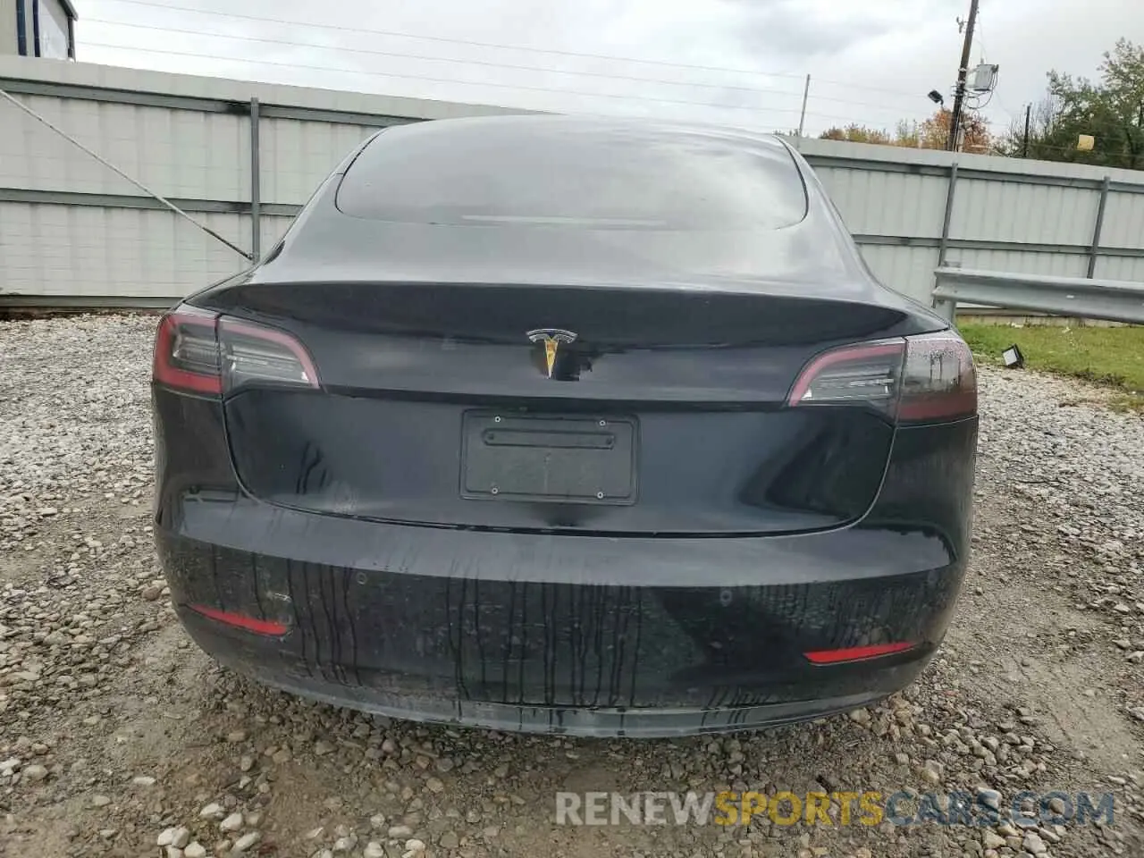 6 Photograph of a damaged car 5YJ3E1EA1NF304534 TESLA MODEL 3 2022