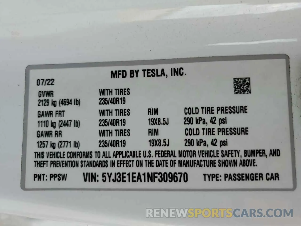 13 Photograph of a damaged car 5YJ3E1EA1NF309670 TESLA MODEL 3 2022