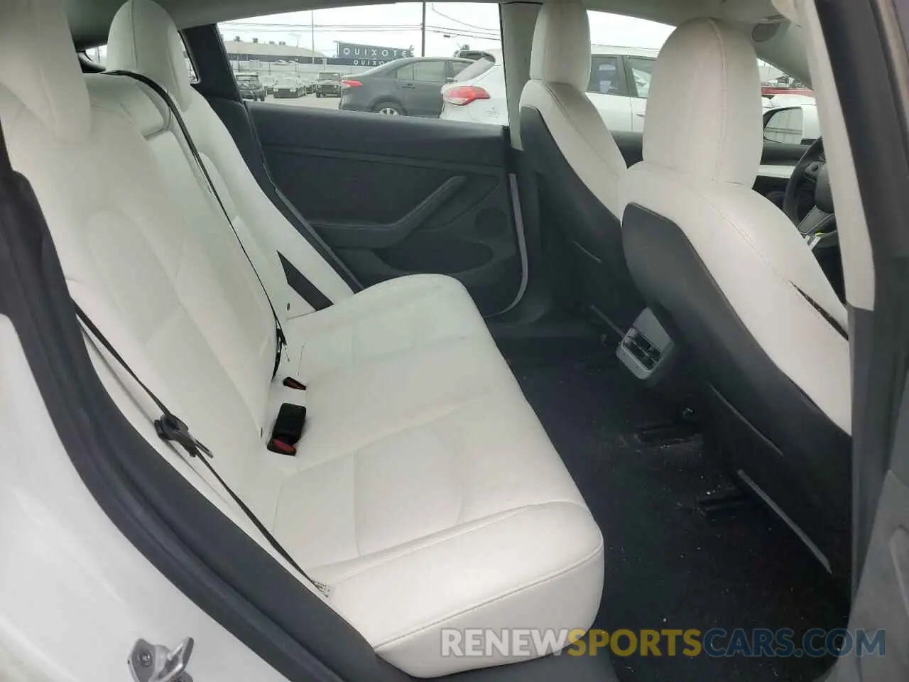 11 Photograph of a damaged car 5YJ3E1EA1NF313024 TESLA MODEL 3 2022