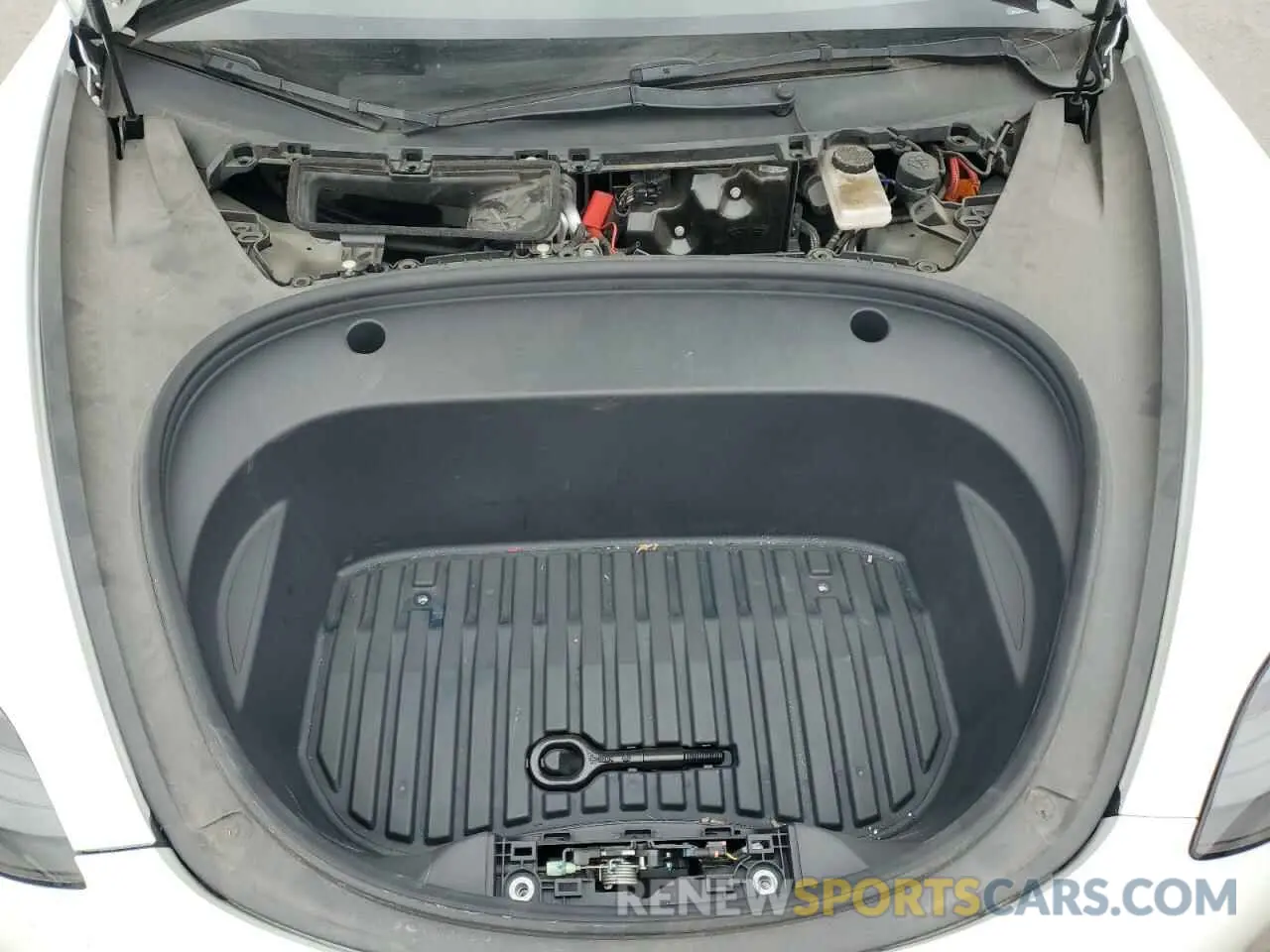 13 Photograph of a damaged car 5YJ3E1EA1NF313024 TESLA MODEL 3 2022