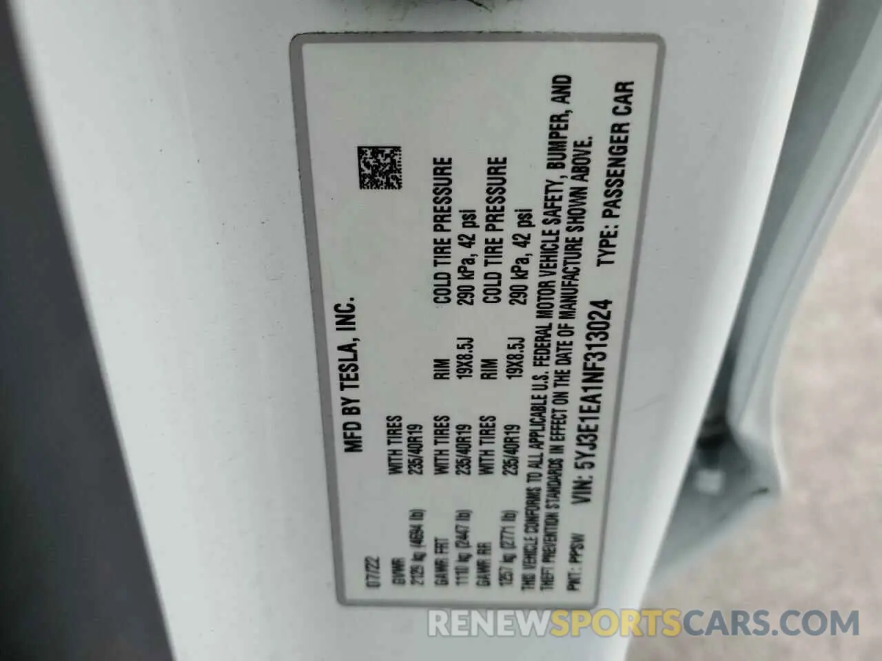 15 Photograph of a damaged car 5YJ3E1EA1NF313024 TESLA MODEL 3 2022