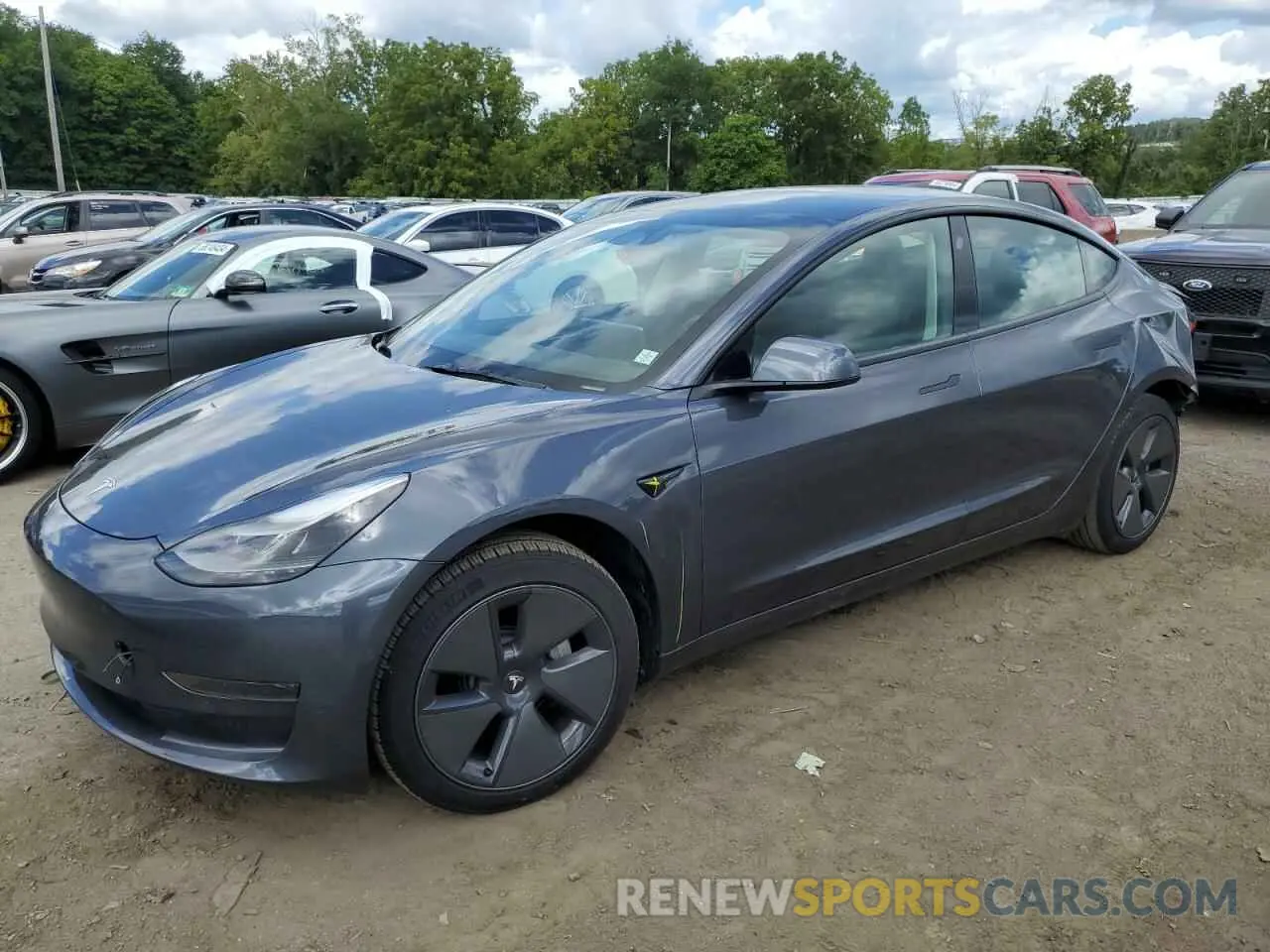 1 Photograph of a damaged car 5YJ3E1EA1NF316618 TESLA MODEL 3 2022