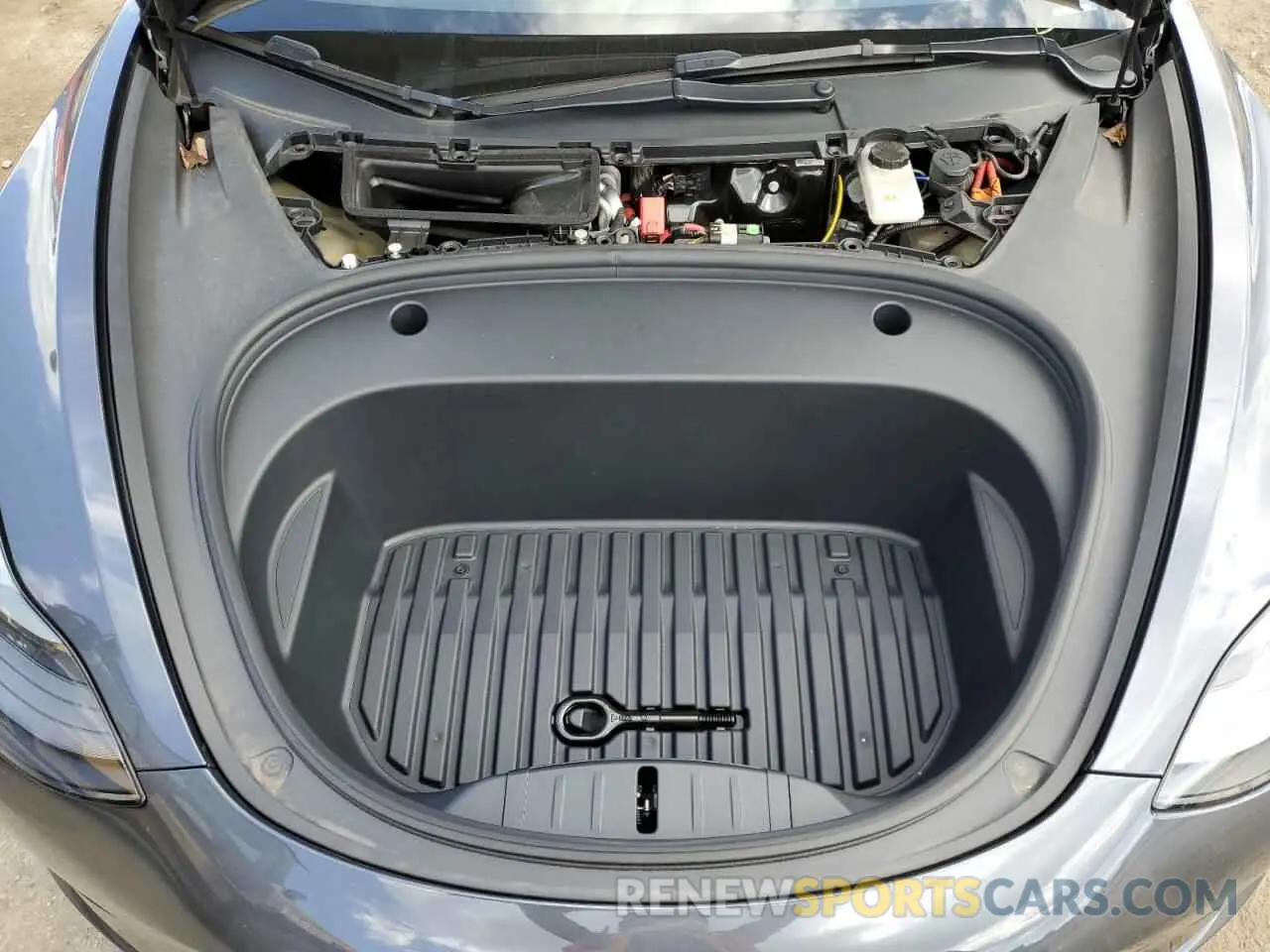 11 Photograph of a damaged car 5YJ3E1EA1NF316618 TESLA MODEL 3 2022