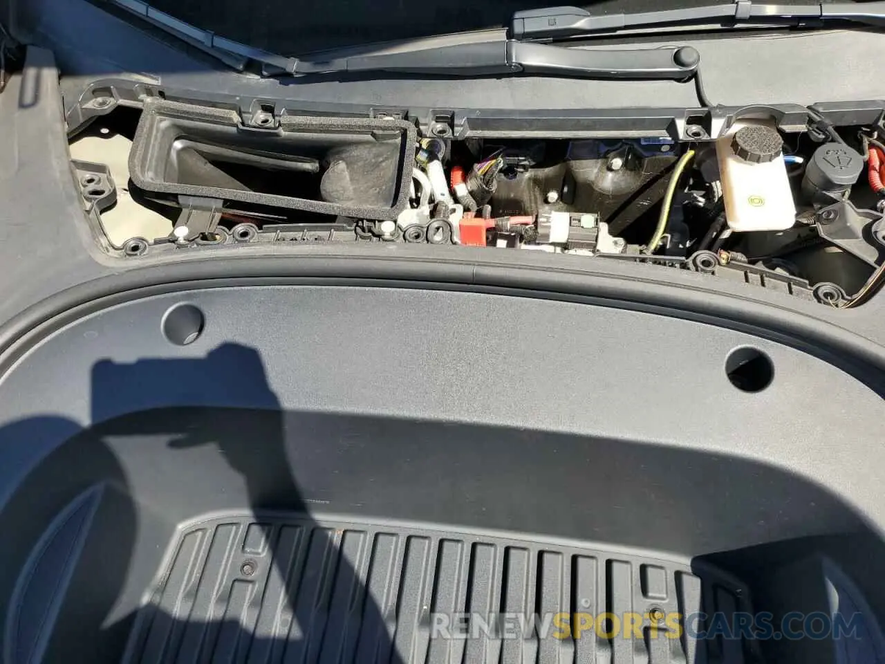 11 Photograph of a damaged car 5YJ3E1EA1NF320085 TESLA MODEL 3 2022