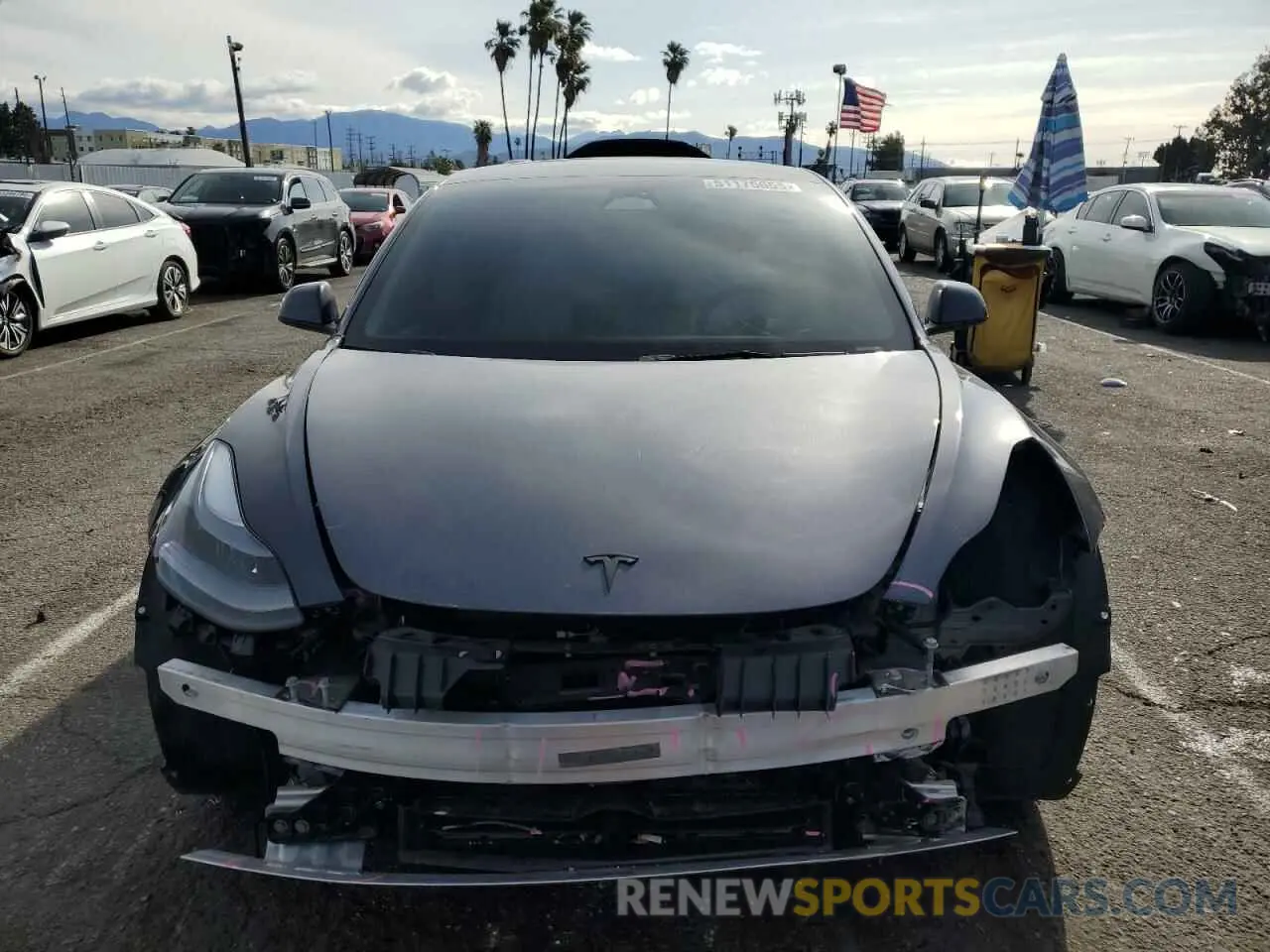 5 Photograph of a damaged car 5YJ3E1EA1NF337727 TESLA MODEL 3 2022