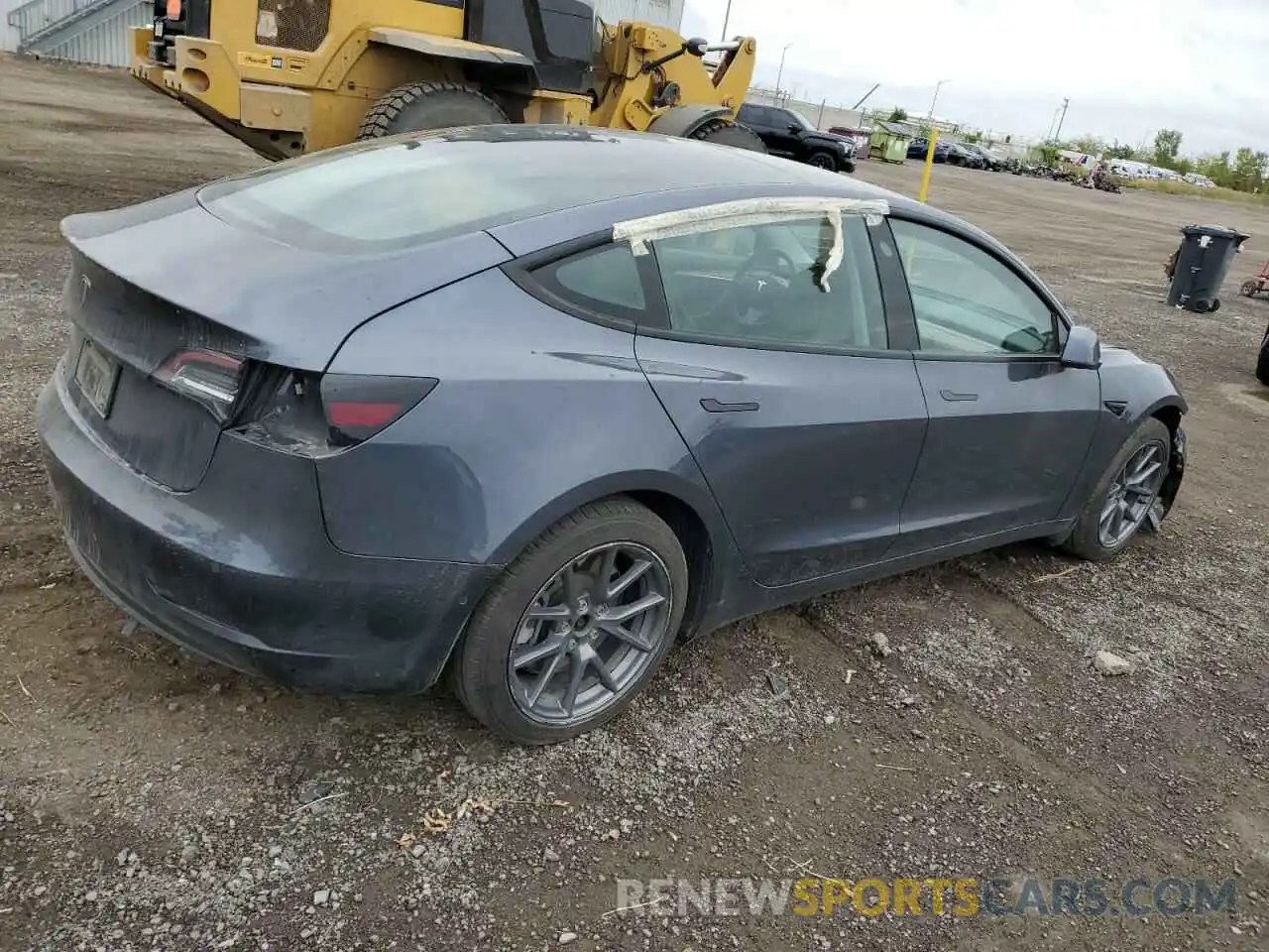 3 Photograph of a damaged car 5YJ3E1EA1NF348727 TESLA MODEL 3 2022