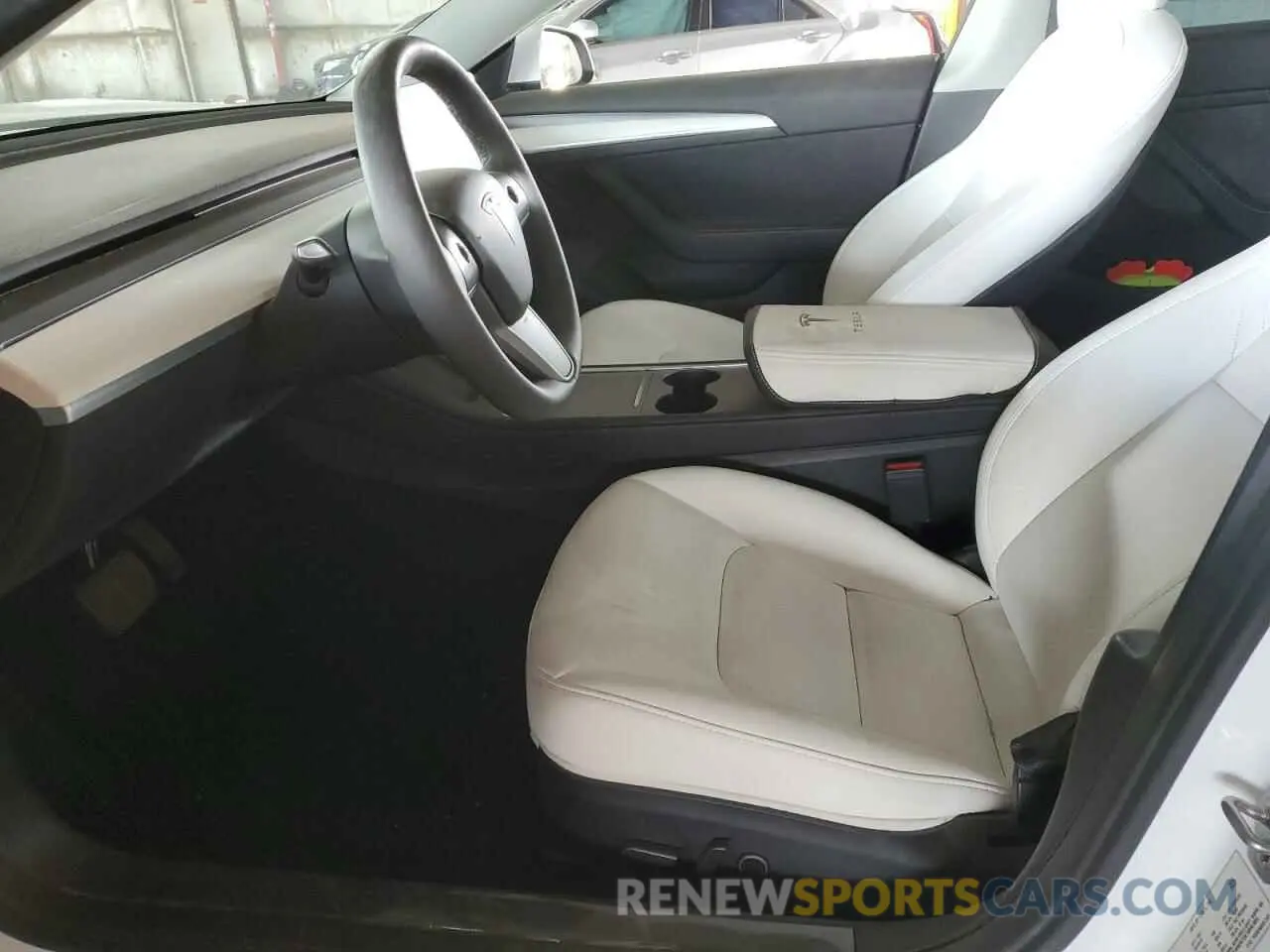 7 Photograph of a damaged car 5YJ3E1EA1NF358612 TESLA MODEL 3 2022