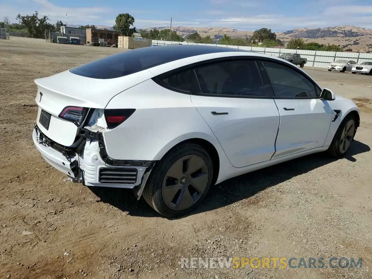3 Photograph of a damaged car 5YJ3E1EA1NF358755 TESLA MODEL 3 2022