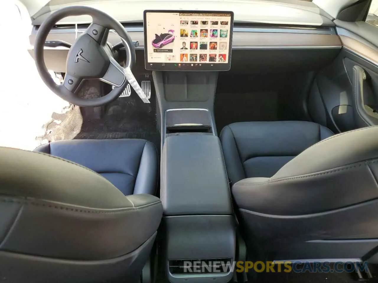 8 Photograph of a damaged car 5YJ3E1EA1NF358755 TESLA MODEL 3 2022