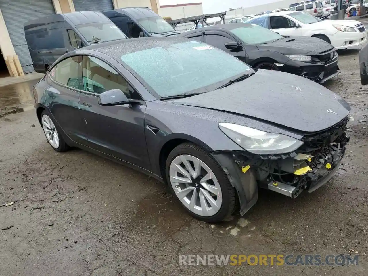 4 Photograph of a damaged car 5YJ3E1EA1NF368816 TESLA MODEL 3 2022