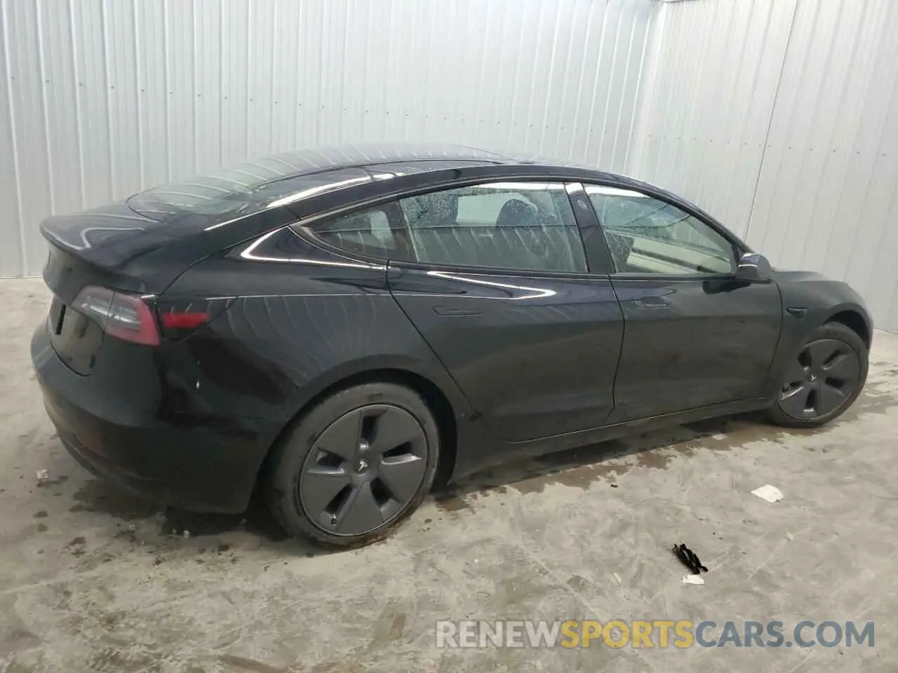3 Photograph of a damaged car 5YJ3E1EA1NF369254 TESLA MODEL 3 2022