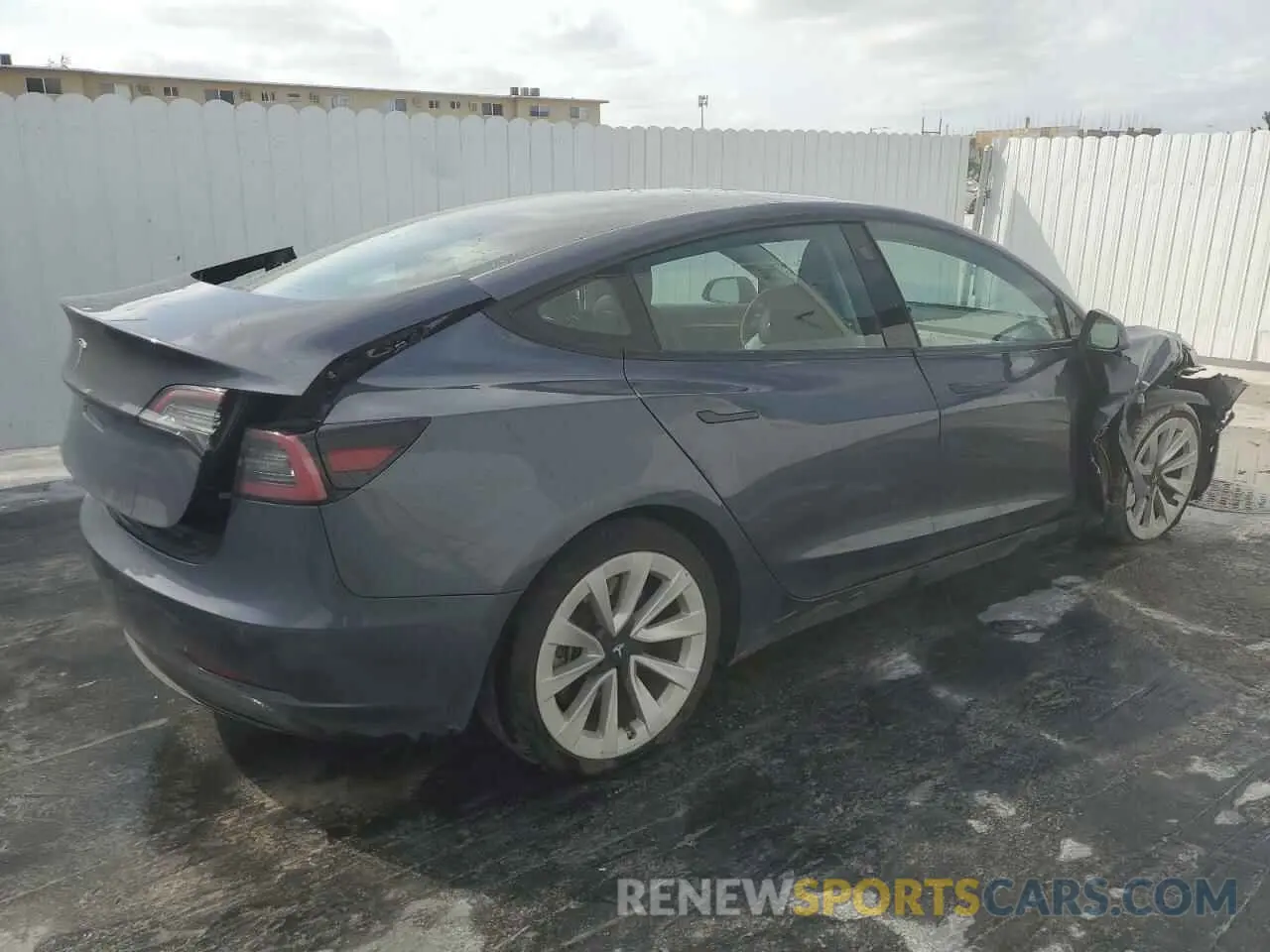 3 Photograph of a damaged car 5YJ3E1EA1NF369688 TESLA MODEL 3 2022