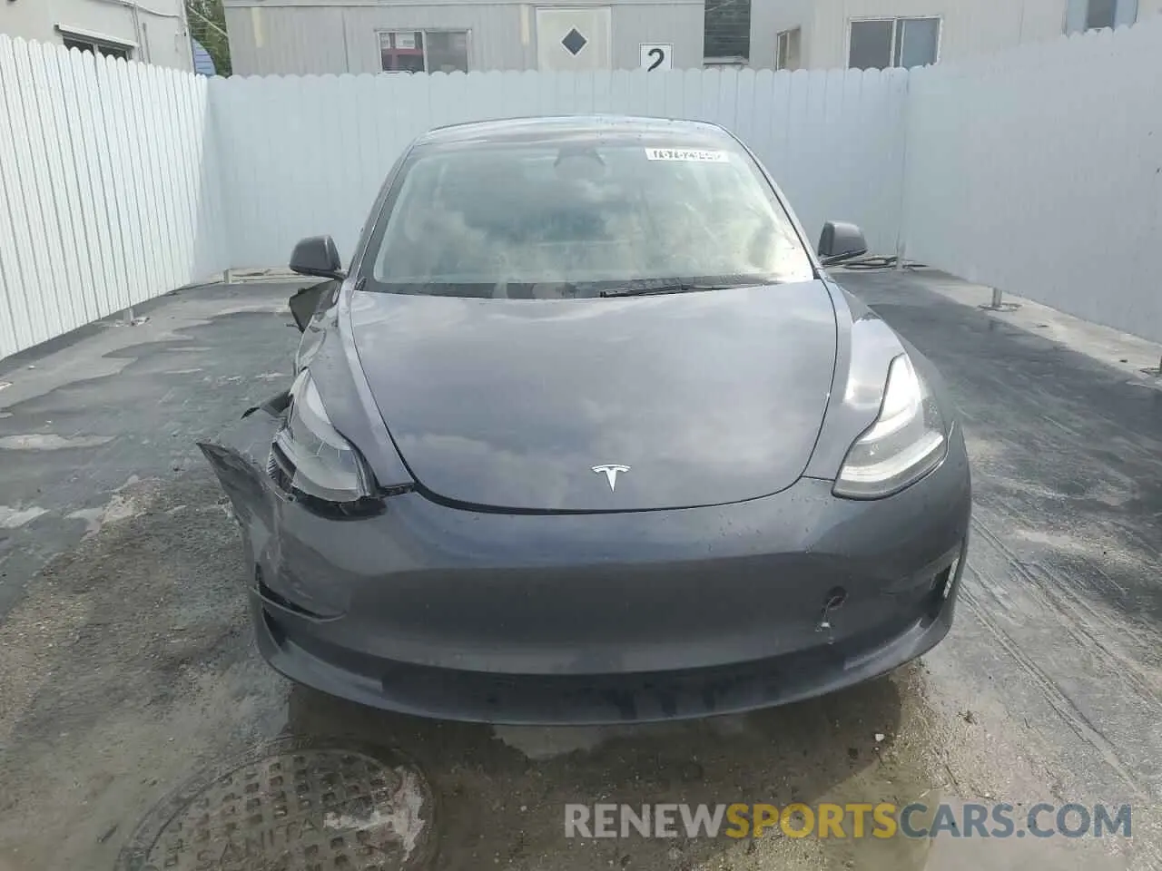 5 Photograph of a damaged car 5YJ3E1EA1NF369688 TESLA MODEL 3 2022