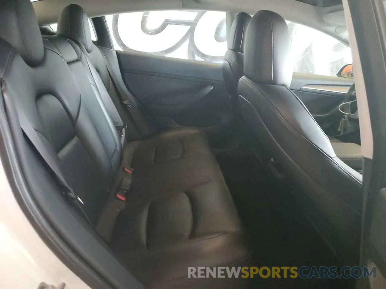 10 Photograph of a damaged car 5YJ3E1EA1NF370517 TESLA MODEL 3 2022