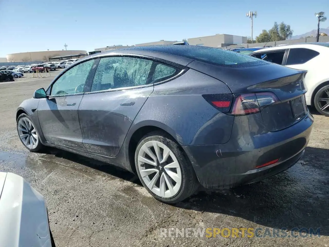 2 Photograph of a damaged car 5YJ3E1EA1NF371487 TESLA MODEL 3 2022