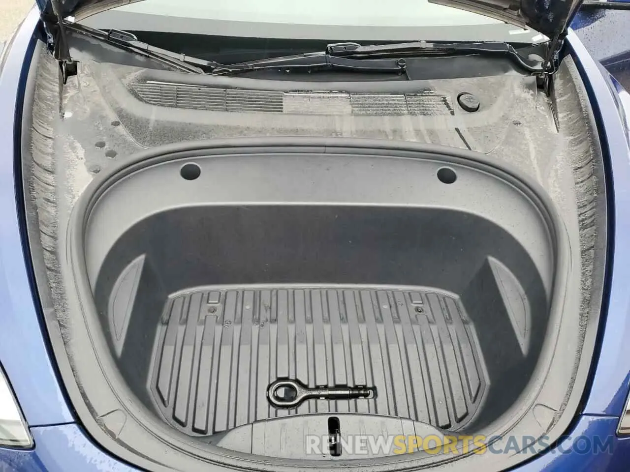 11 Photograph of a damaged car 5YJ3E1EA1NF371585 TESLA MODEL 3 2022