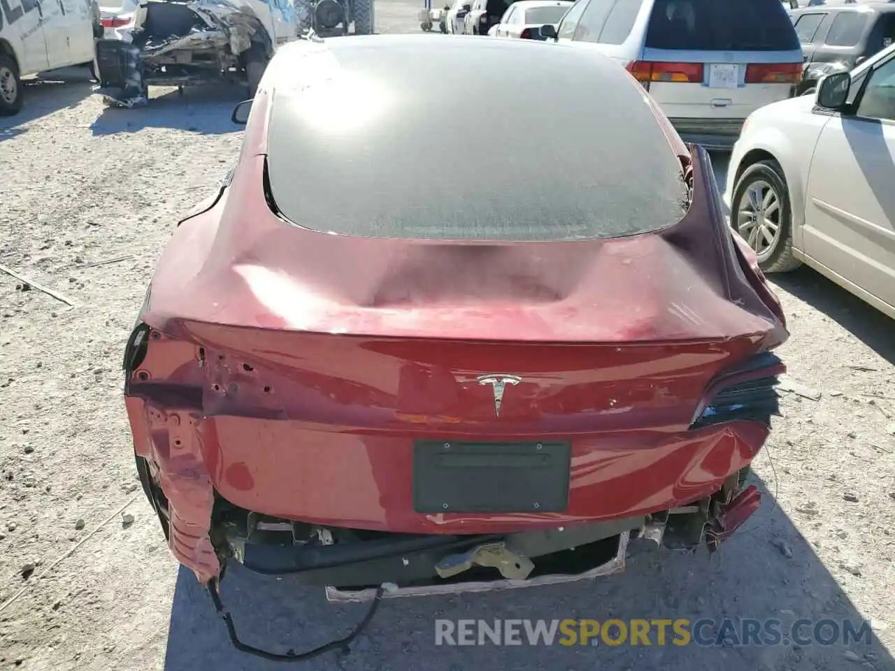 6 Photograph of a damaged car 5YJ3E1EA2NF103483 TESLA MODEL 3 2022