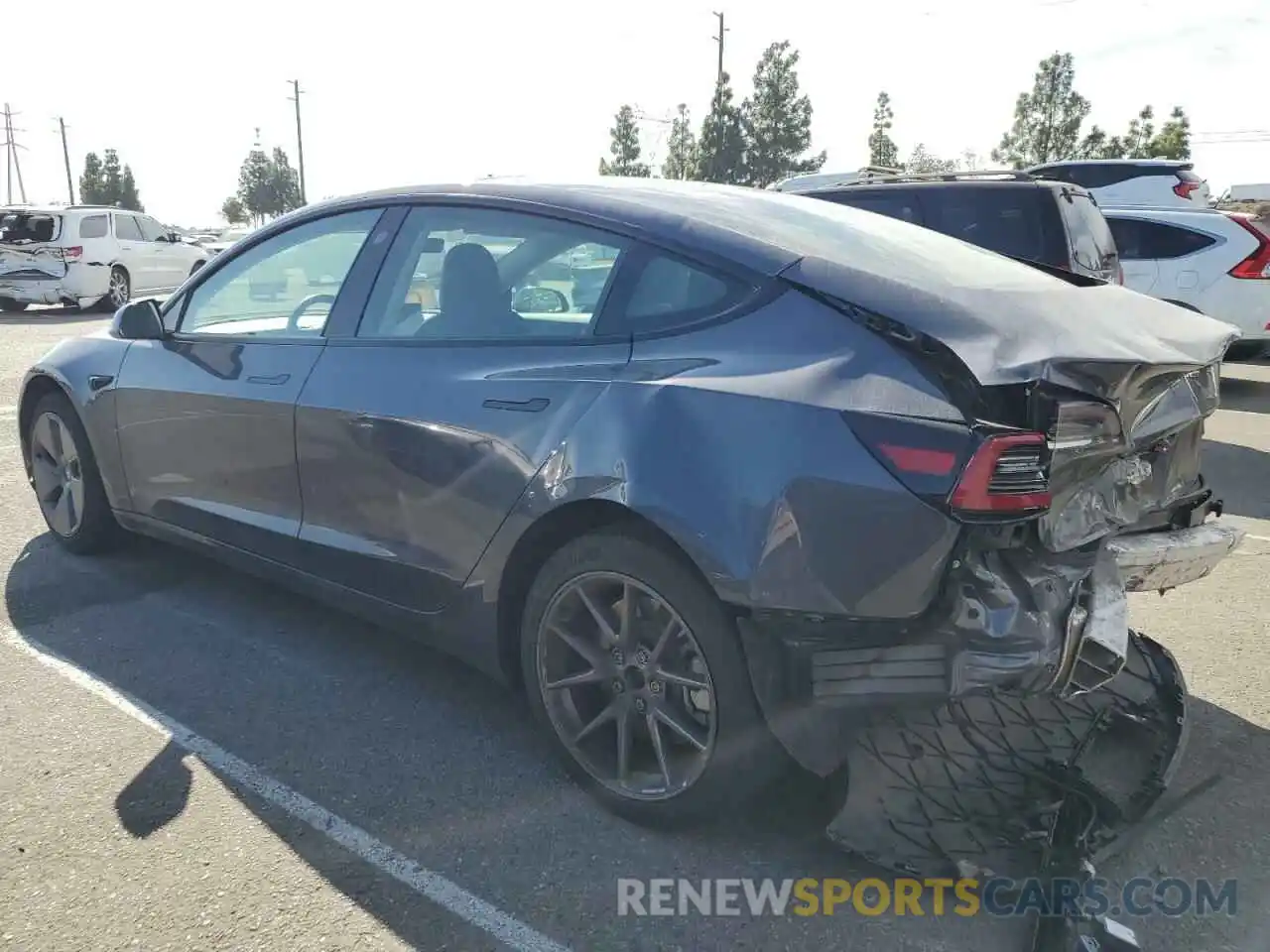 2 Photograph of a damaged car 5YJ3E1EA2NF114936 TESLA MODEL 3 2022