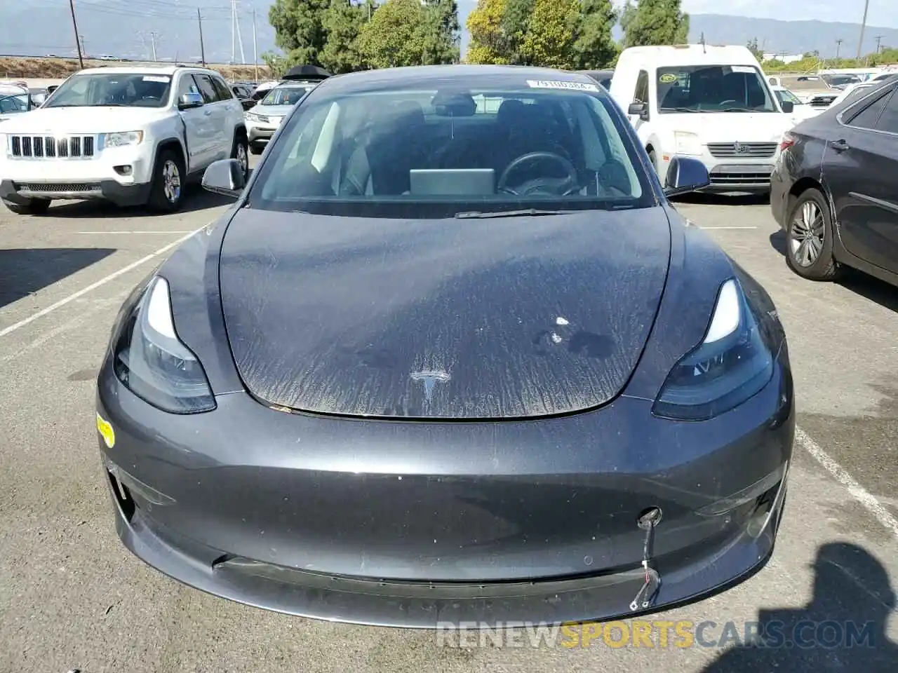 5 Photograph of a damaged car 5YJ3E1EA2NF114936 TESLA MODEL 3 2022