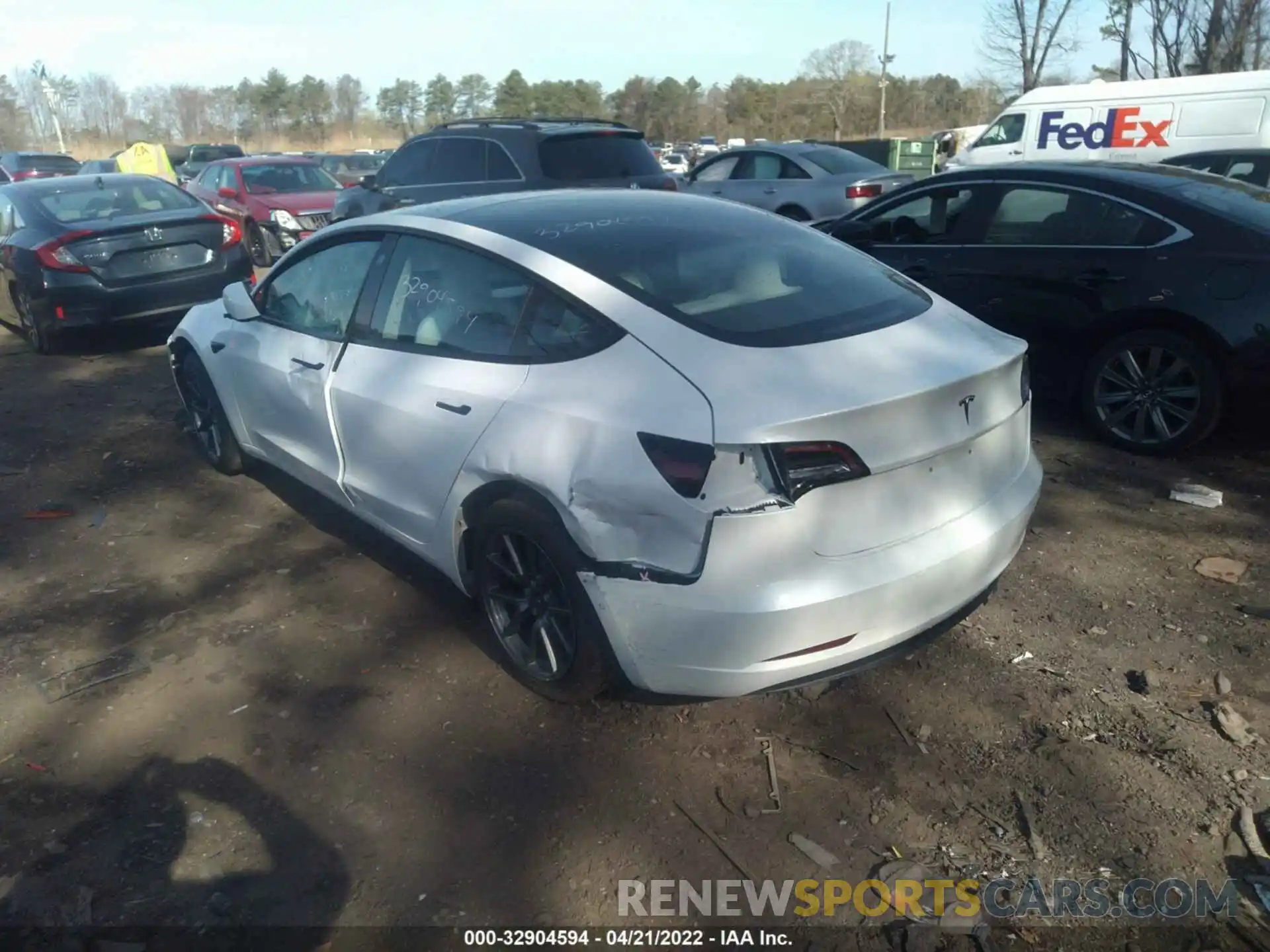 3 Photograph of a damaged car 5YJ3E1EA2NF118811 TESLA MODEL 3 2022