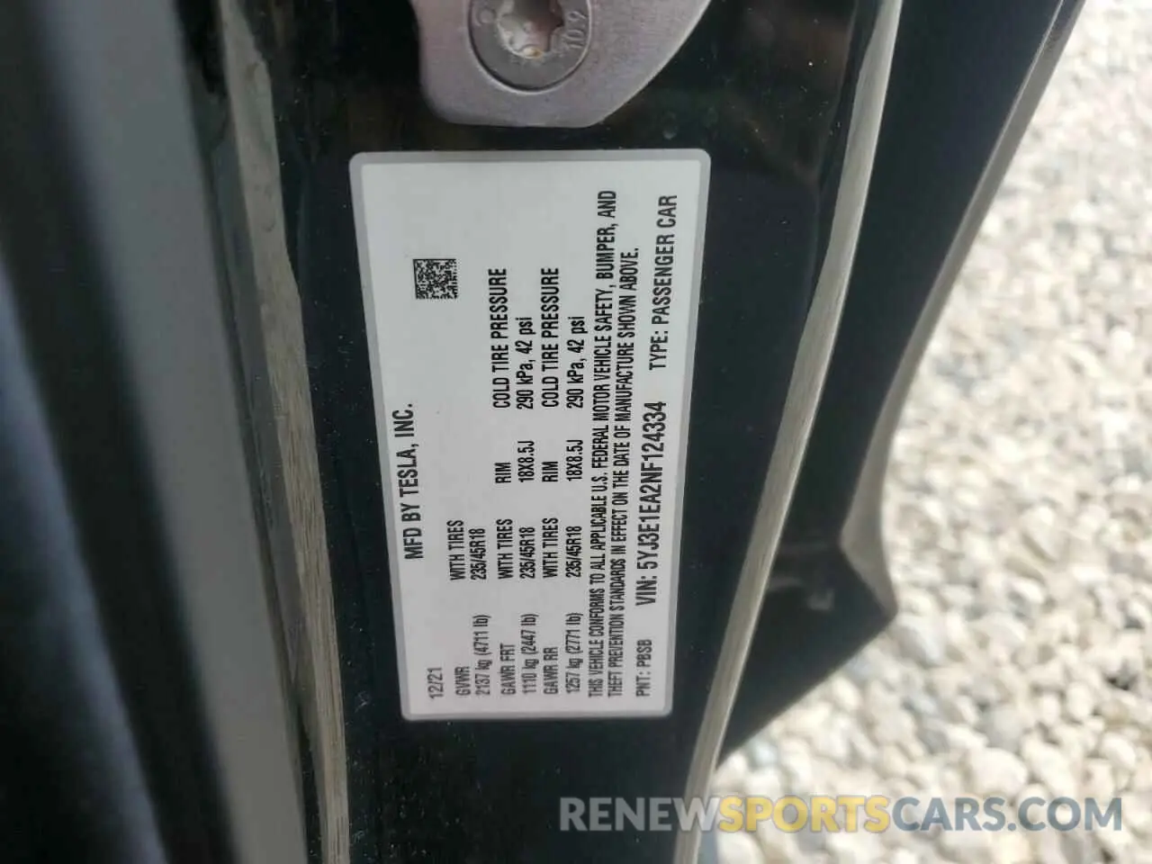 12 Photograph of a damaged car 5YJ3E1EA2NF124334 TESLA MODEL 3 2022