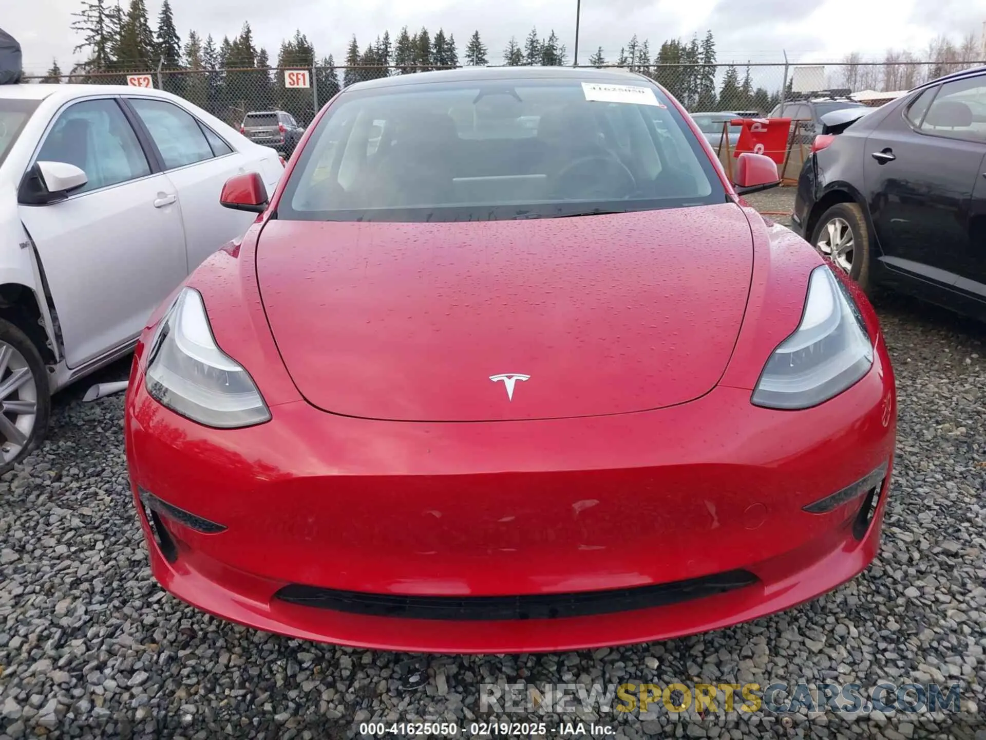 12 Photograph of a damaged car 5YJ3E1EA2NF133745 TESLA MODEL 3 2022