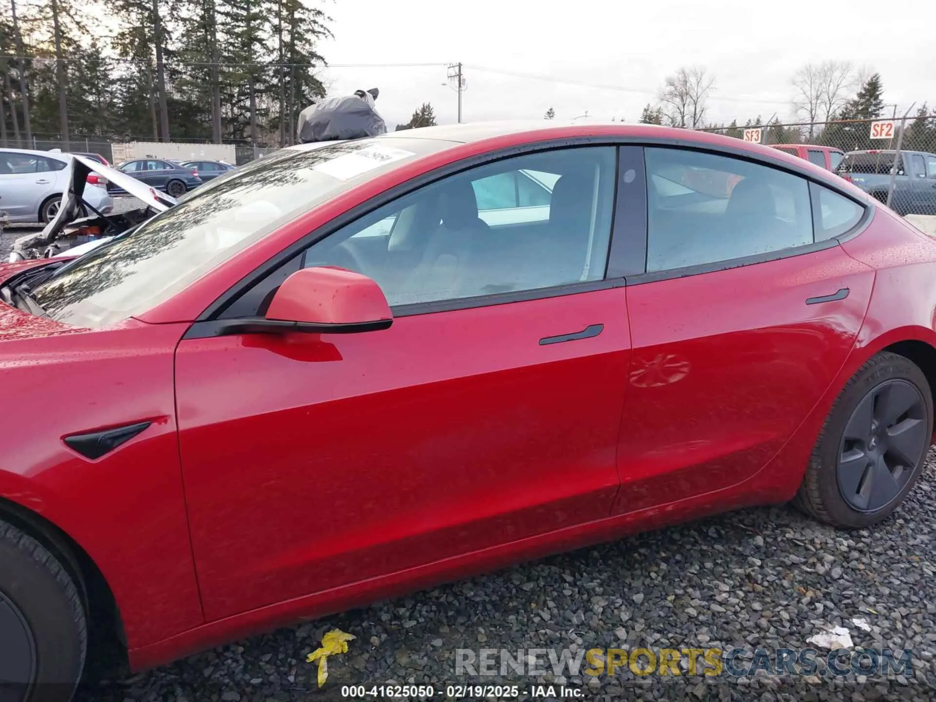 14 Photograph of a damaged car 5YJ3E1EA2NF133745 TESLA MODEL 3 2022