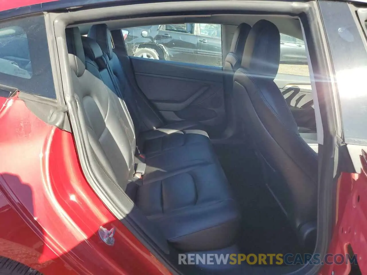 11 Photograph of a damaged car 5YJ3E1EA2NF185392 TESLA MODEL 3 2022
