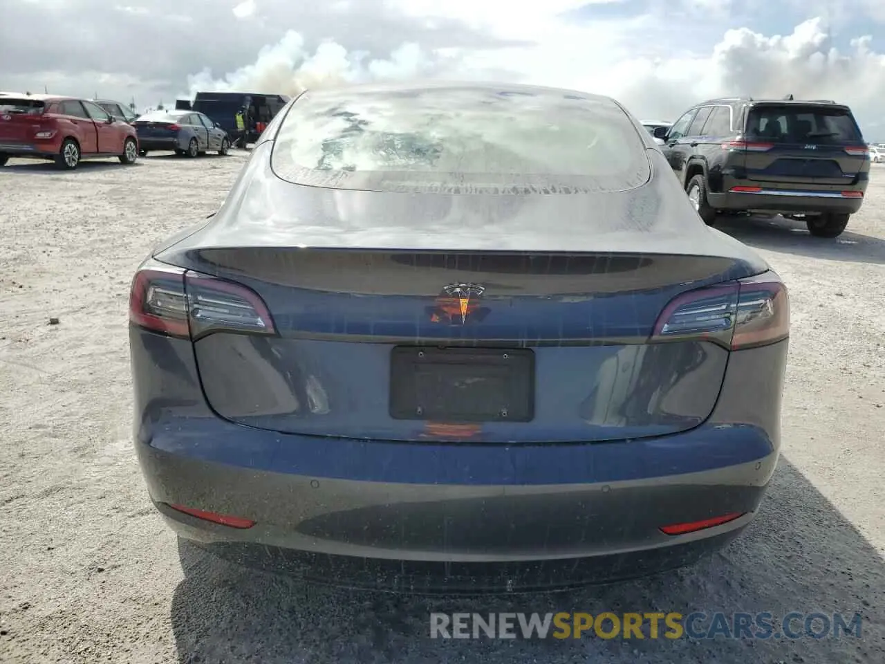 6 Photograph of a damaged car 5YJ3E1EA2NF188759 TESLA MODEL 3 2022