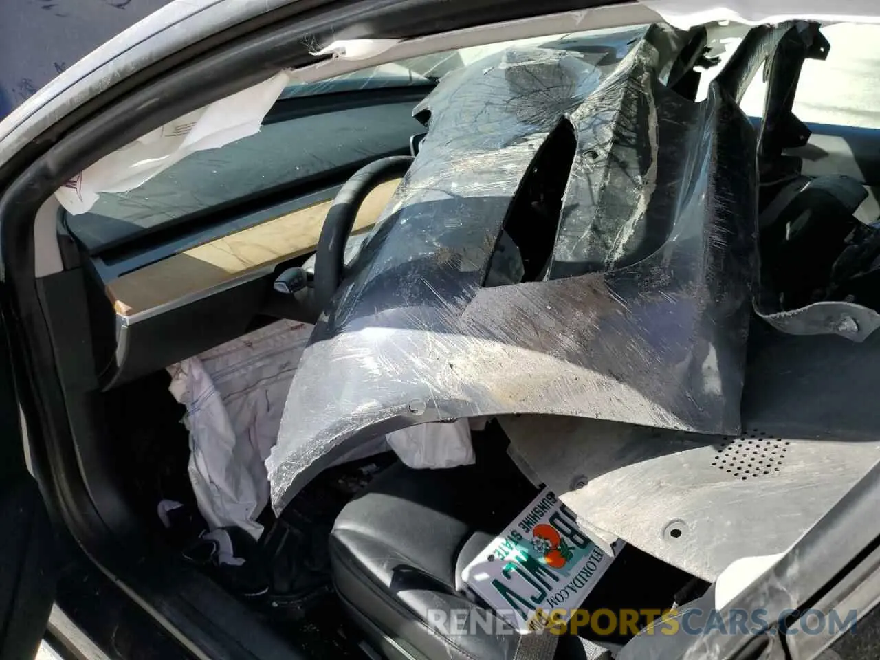 8 Photograph of a damaged car 5YJ3E1EA2NF188759 TESLA MODEL 3 2022