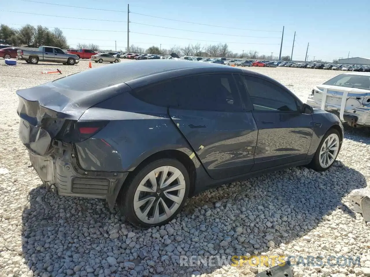 3 Photograph of a damaged car 5YJ3E1EA2NF188955 TESLA MODEL 3 2022