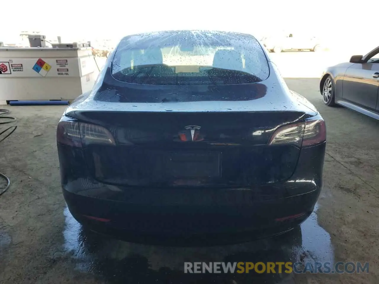 6 Photograph of a damaged car 5YJ3E1EA2NF190124 TESLA MODEL 3 2022