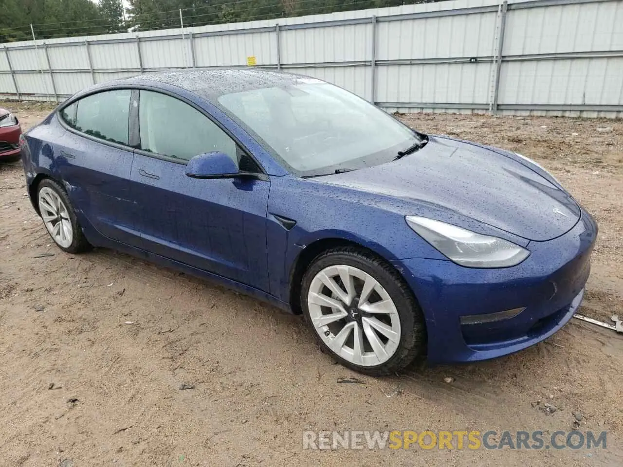 4 Photograph of a damaged car 5YJ3E1EA2NF190284 TESLA MODEL 3 2022